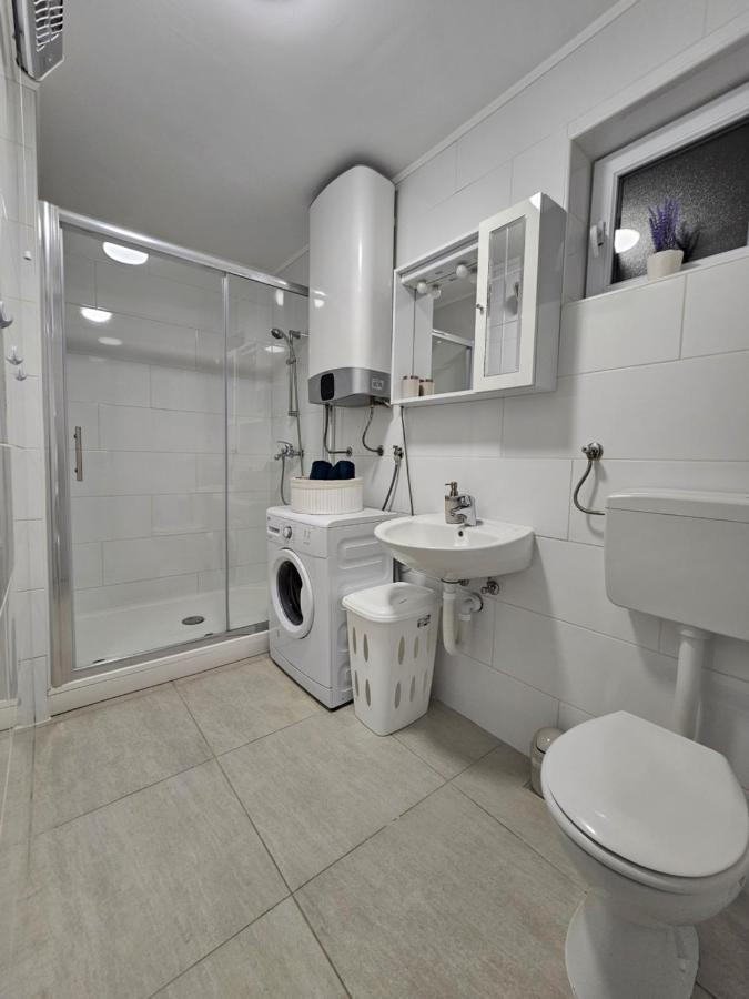 Apartment Aria Vinkovci Exteriör bild